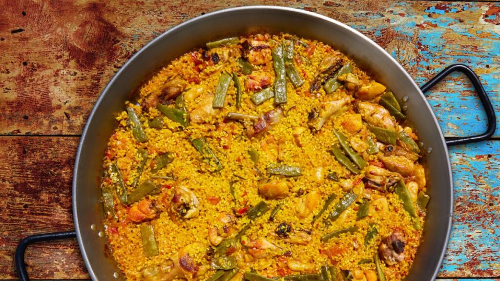 Tipos de paella nombres, características e ingredientes Nombrespara